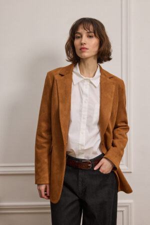 LARGE CAMEL BLAZER